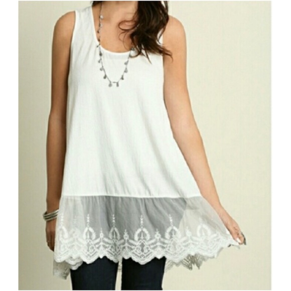 Lace Bottom Tank Top - Picture 3 of 4